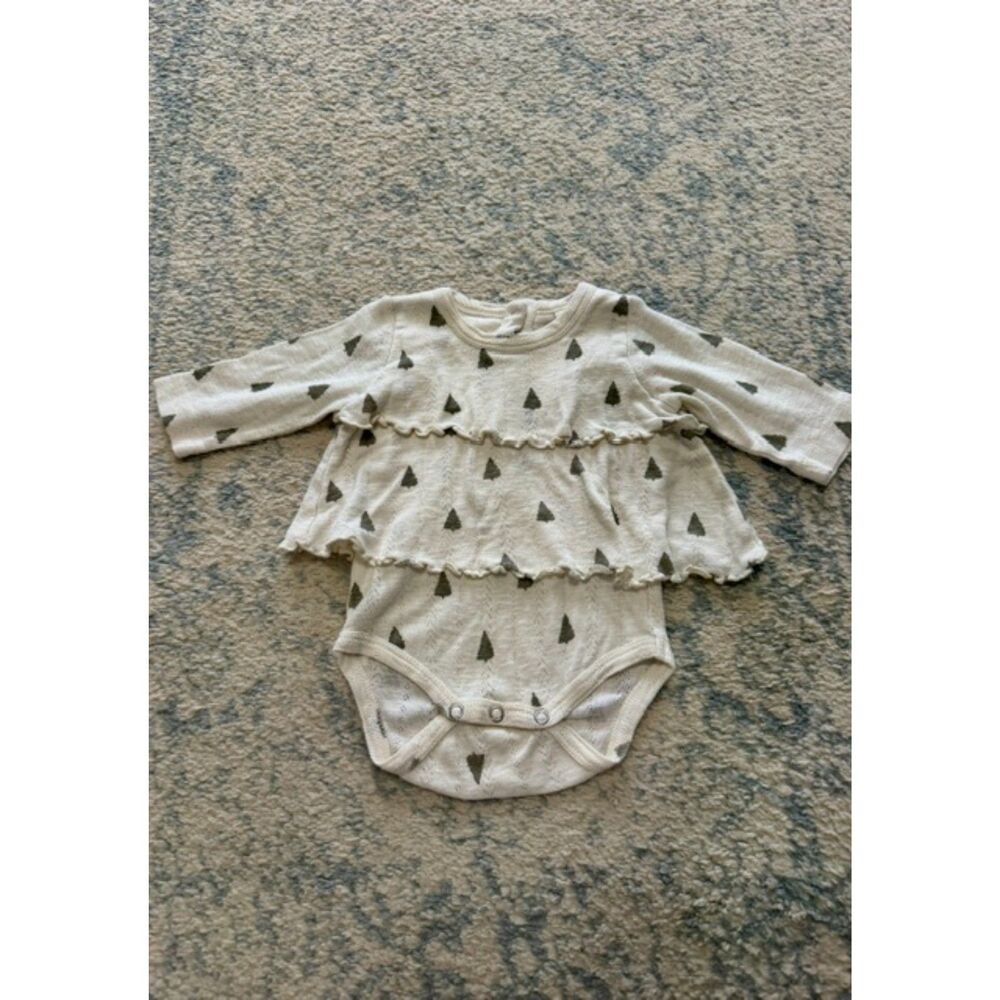 Kate Quinn 3-6 mos pine tree pointelle ruffle bodysuit